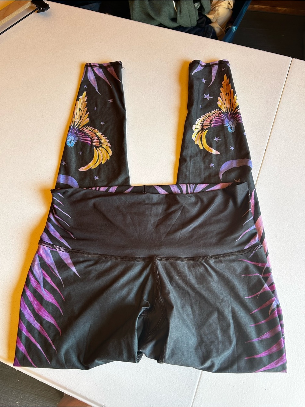 teeki Black Leggings with Purple Feather Stripe Print